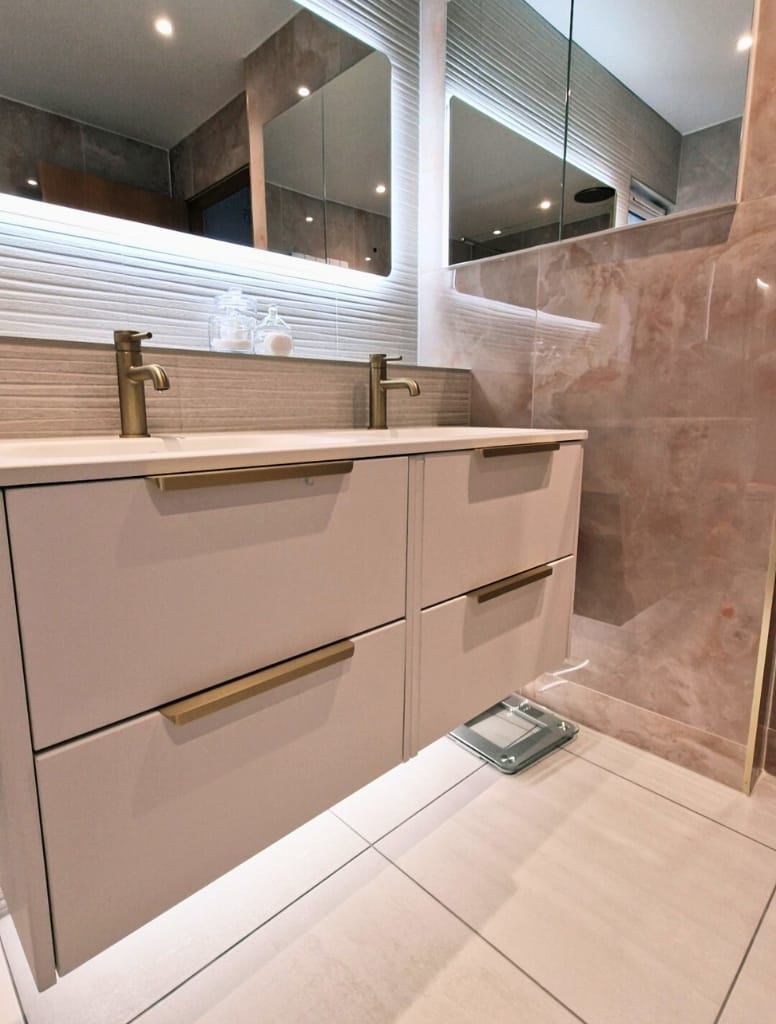 Large double basin vanity with bush brass basin taps