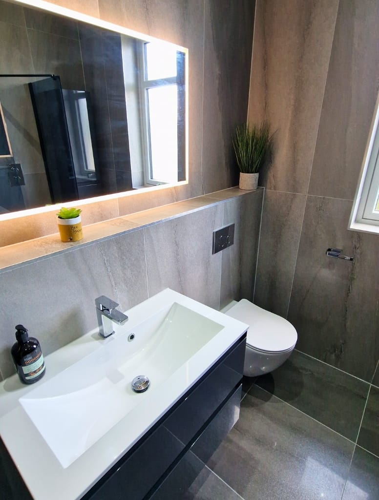 Bespoke bathroom Anniesland
